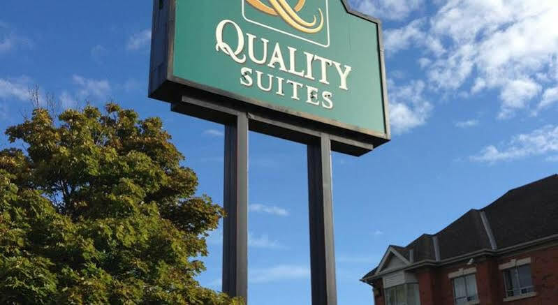 Quality Suites London Exterior photo